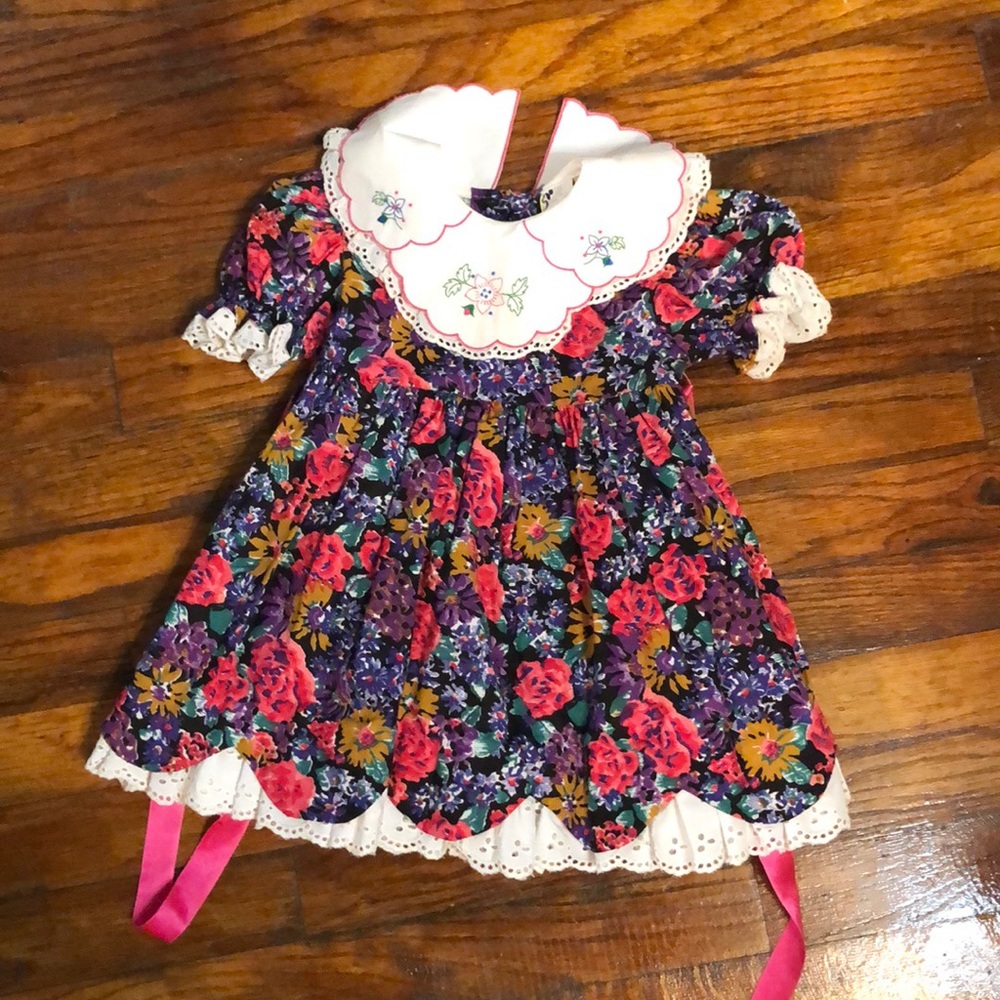 2t rare vintage floral dress beautiful ruffles